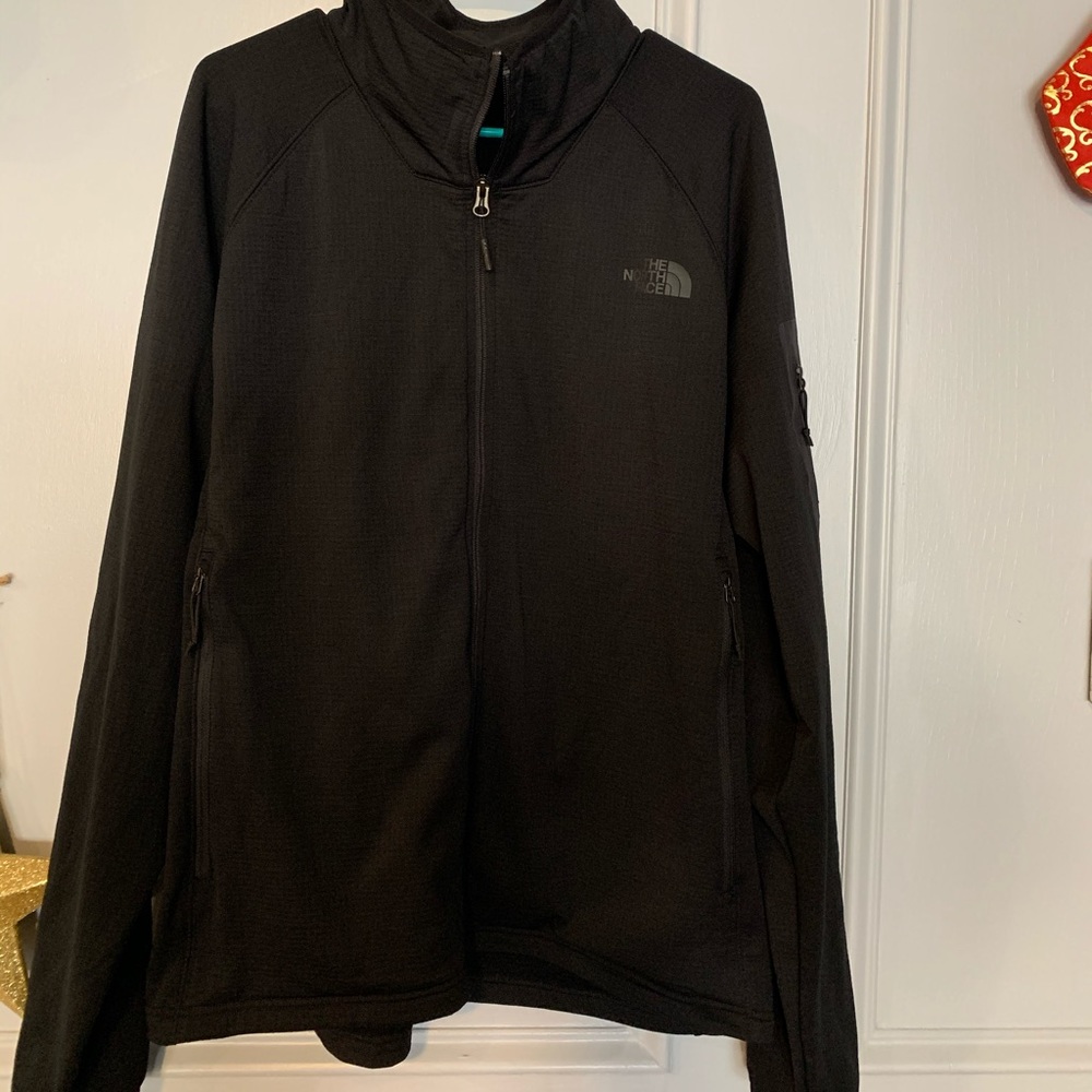 Men’s North Face jacket